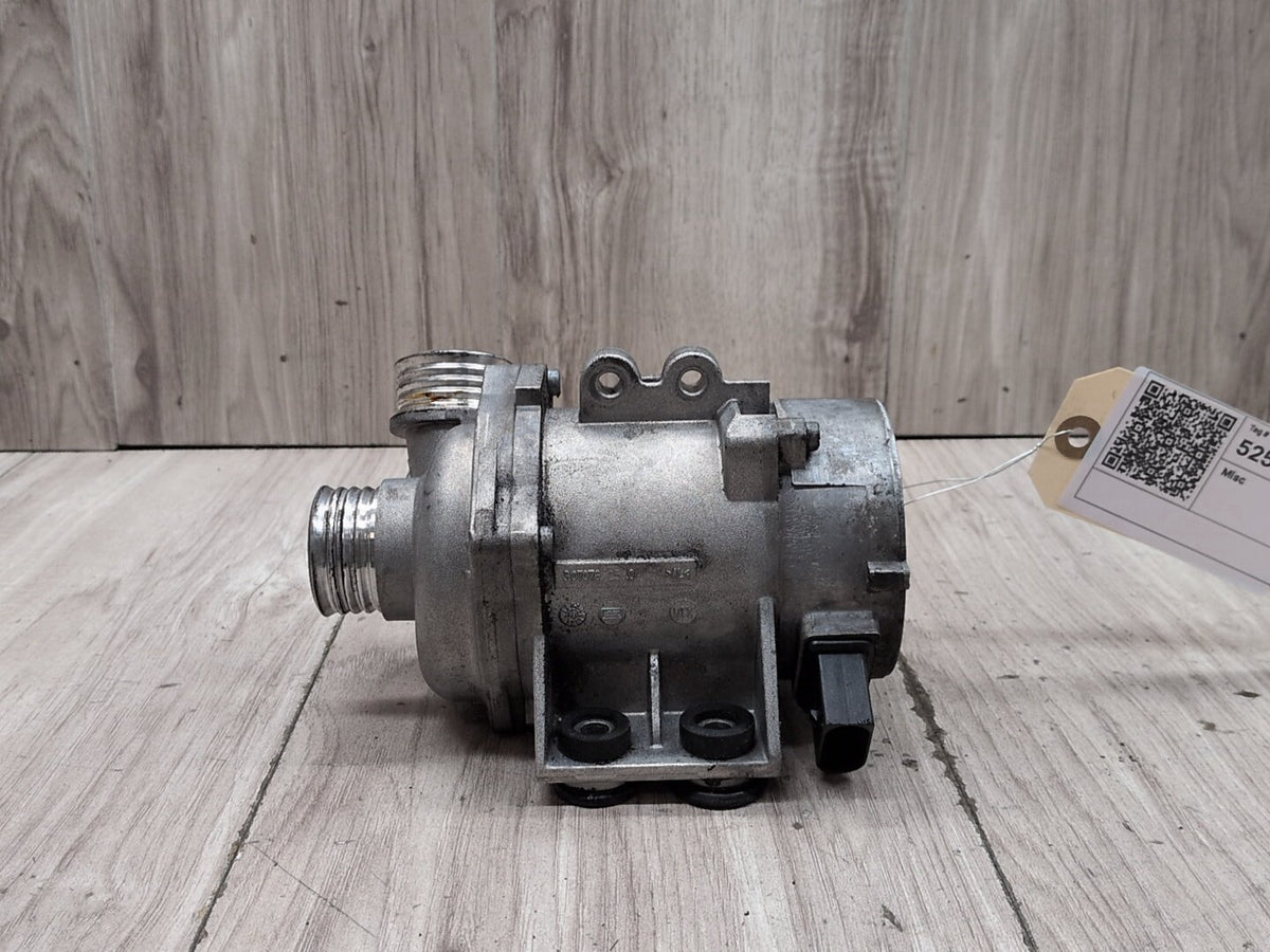 2004-2010 BMW E83 X3 N52B30O1 Engine Motor Cooling Auxiliary Water Pump 7586924