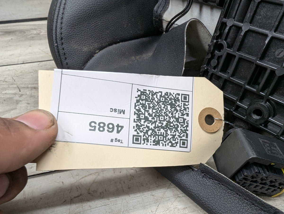 2018-2024 BMW X3 G01 Front Left Driver or Right Passenger Seat Lower Cushion 7477372