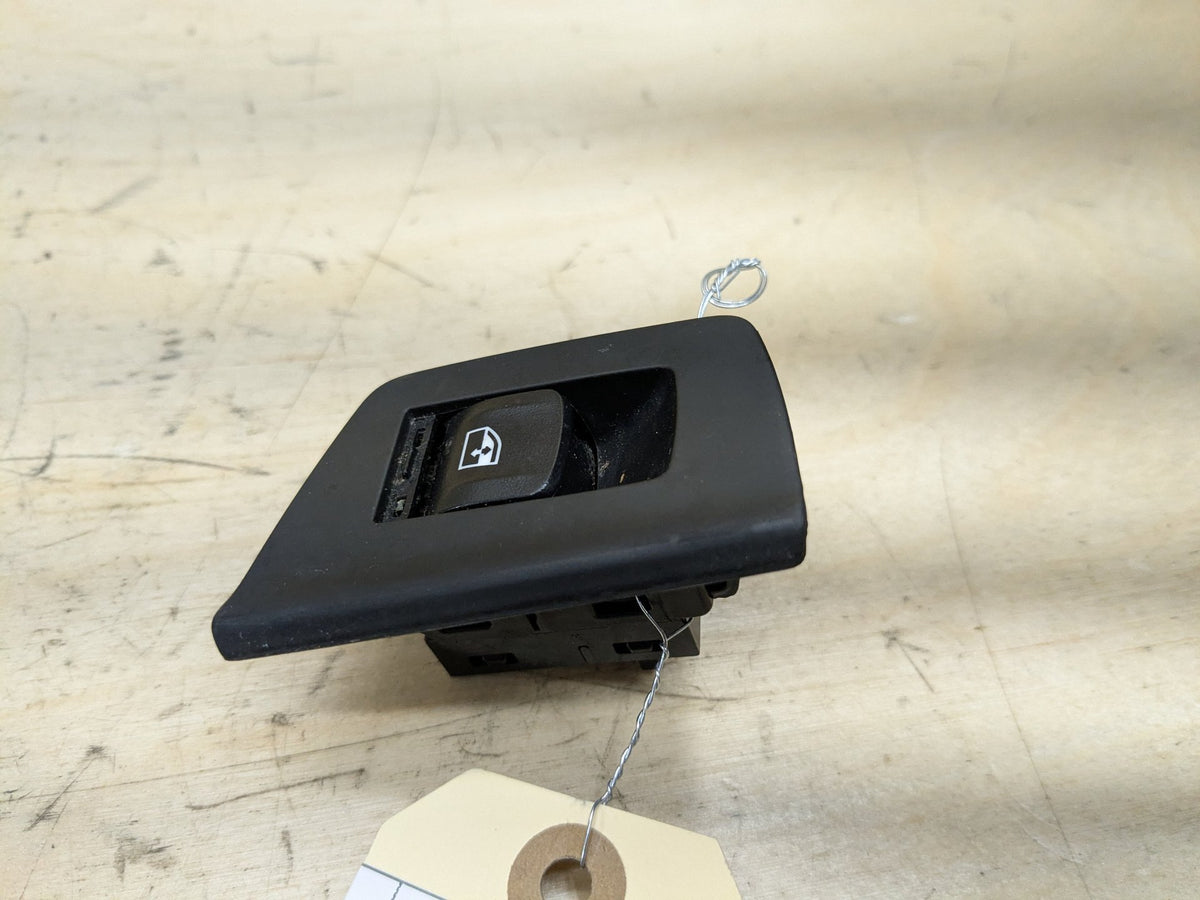 2018-2023 BMW M550i G30 Front Right Passenger Door Window Switch 9327031 OEM