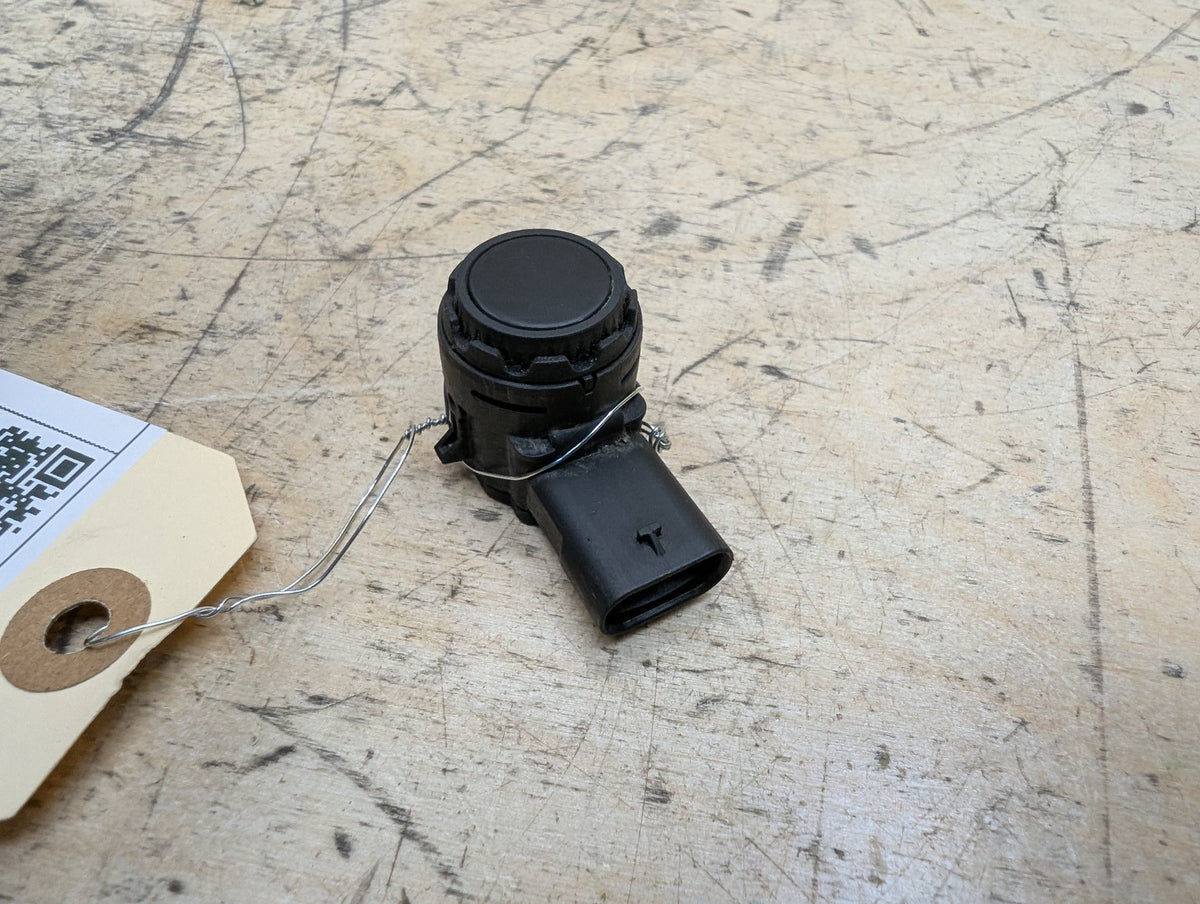 OEM BMW F44 G05 G12 G20 G22 G23 G26 G80 PDC Parking Distance Sonic Sensor Black