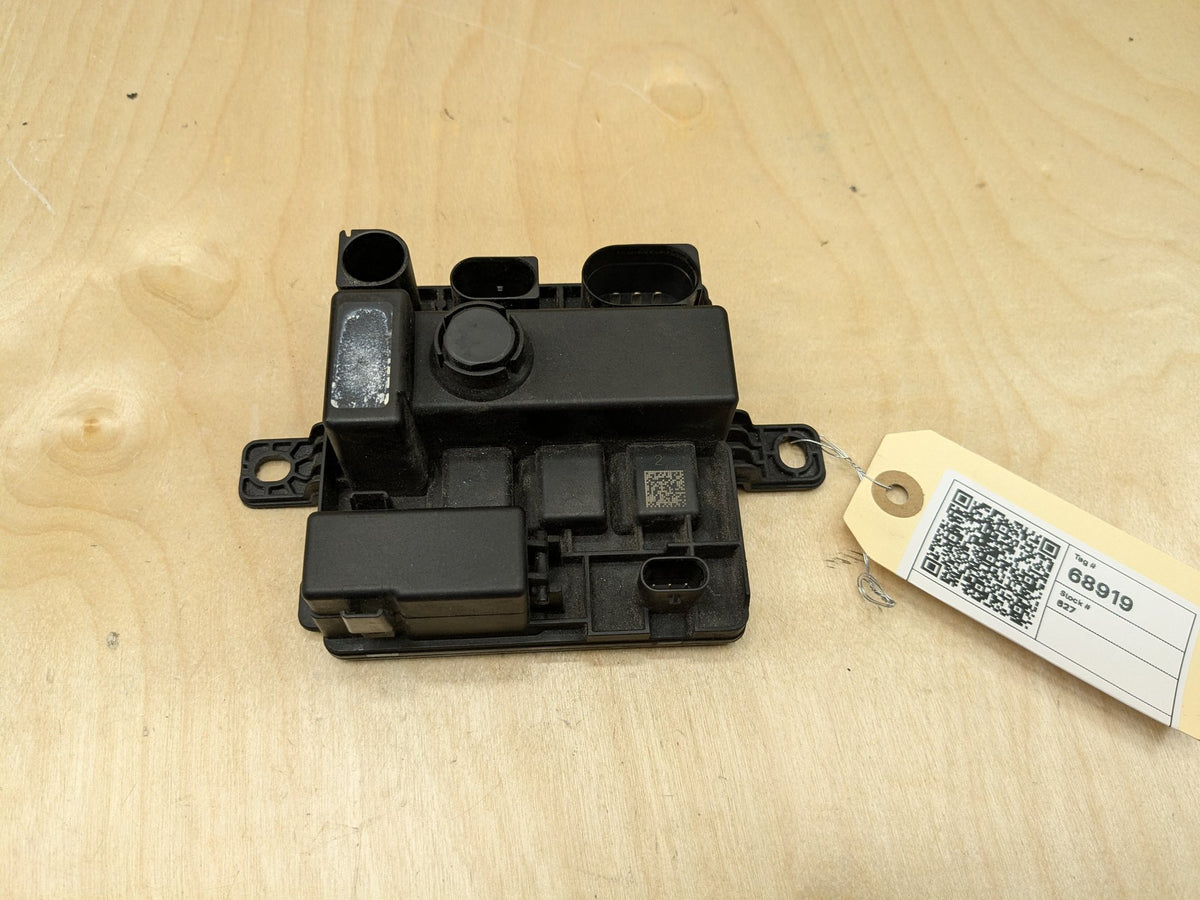 OEM BMW F10 F15 F22 F23 F30 F32 F33 F36 Integrated Power Supply Control Module