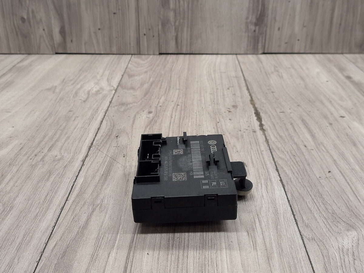 15-18 OEM Audi Q3 Rear Right Passenger Side Door Window Control Module