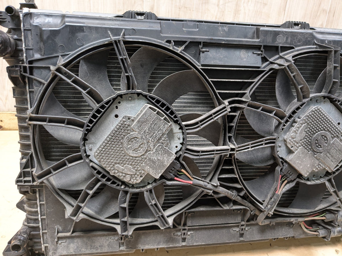 2016 Audi S5 8T Radiator Cooling Condenser Fan Shroud Assembly SET 8T0260401G