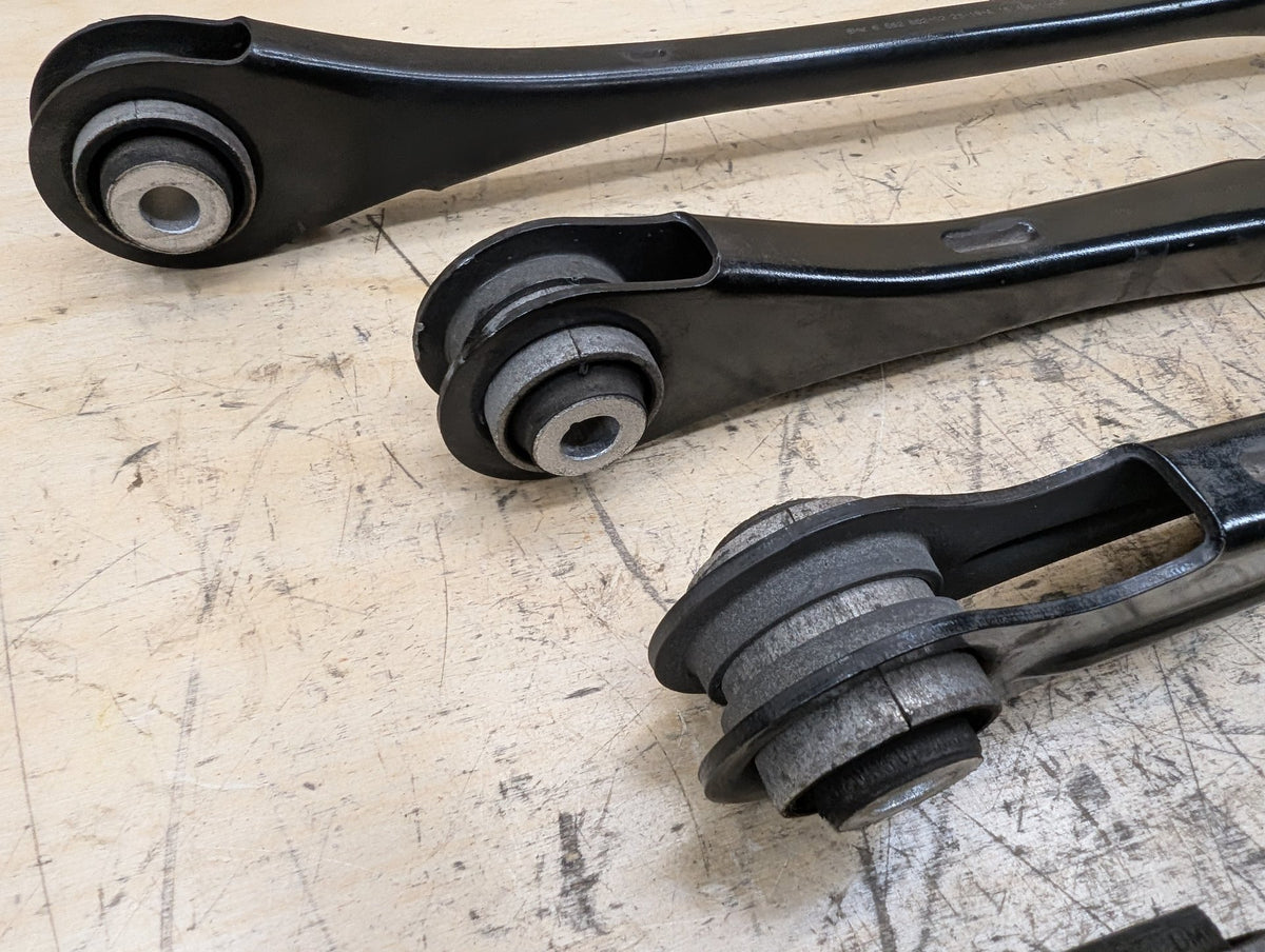 19-26 OEM BMW G20 G22 G26 G42 Rear Right Passenger Upper Lower Control Arm SET