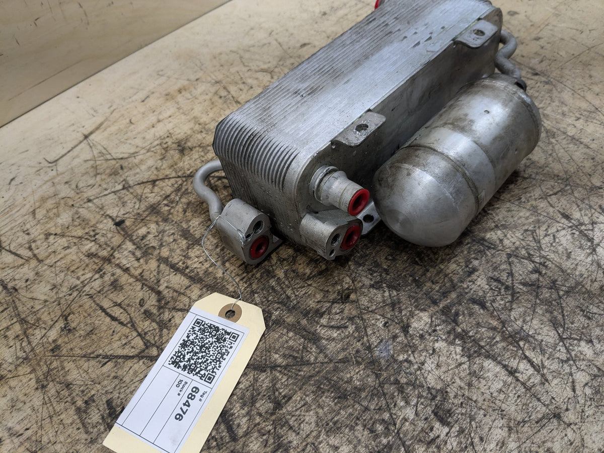 2016-2019 BMW 740Li G12 Condenser w/ Dryer 9309007 OEM