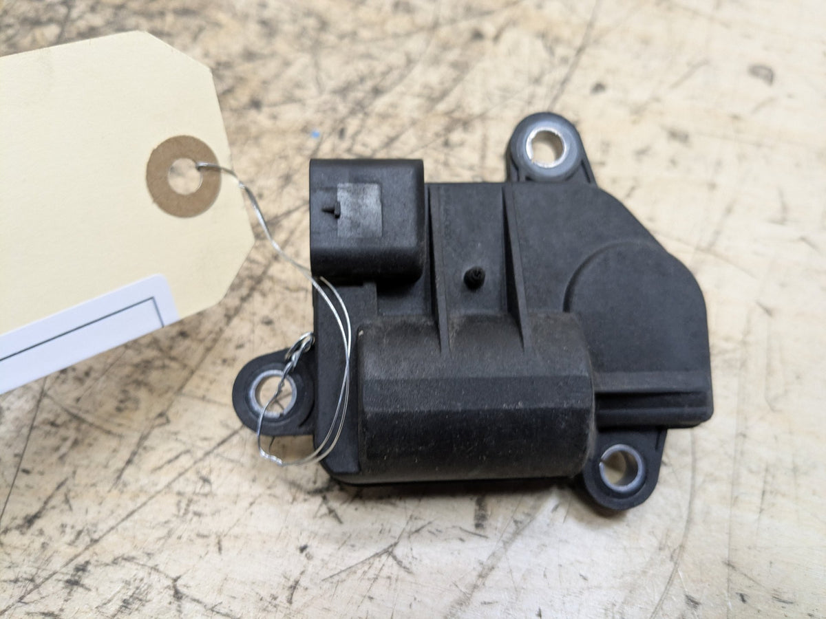 OEM BMW G01 G02 G11 G12 G14 G15 G30 X3 Muffler Exhaust Flap Actuator Drive Motor