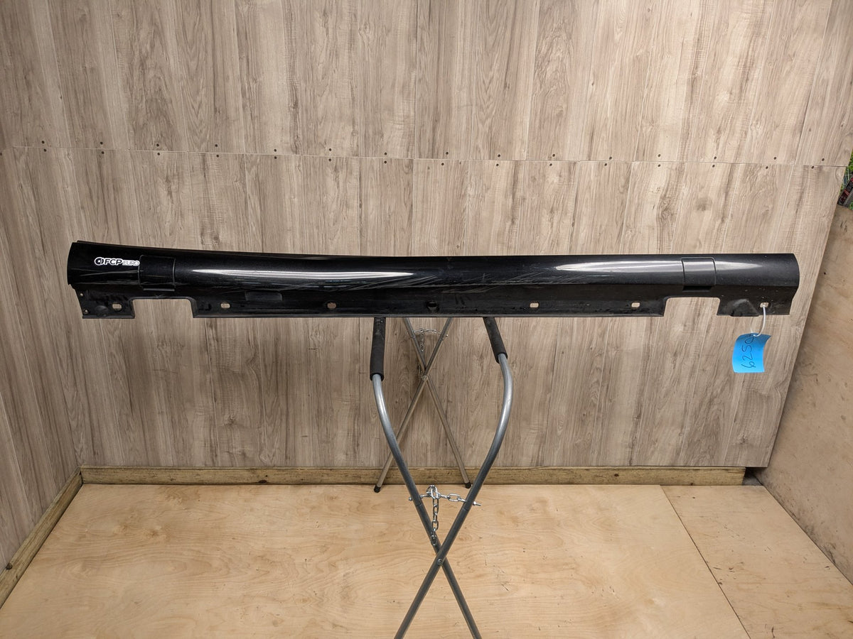 09-12 Mercedes-Benz E550 W212 Right Passenger Side Skirt Rocker Panel