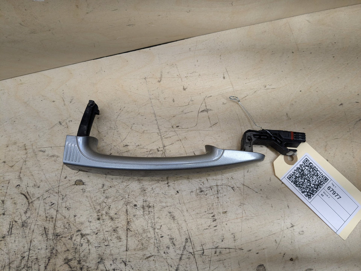 2008-2013 BMW 135i E88 Front Right Passenger Door Handle 7207558