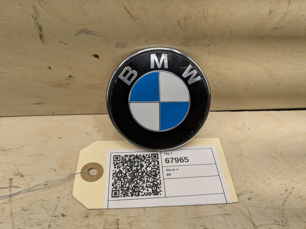 2008-2013 BMW 135i E88 Emblem Badge Symbol Logo 7166445 OEM