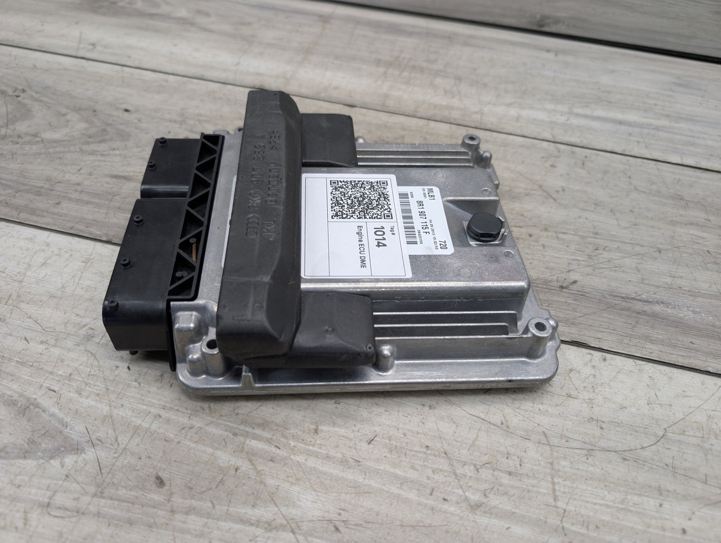 2009 - 2017 Audi Q5 8R Engine Motor ECU DME Computer Module 8R1907115F EA888