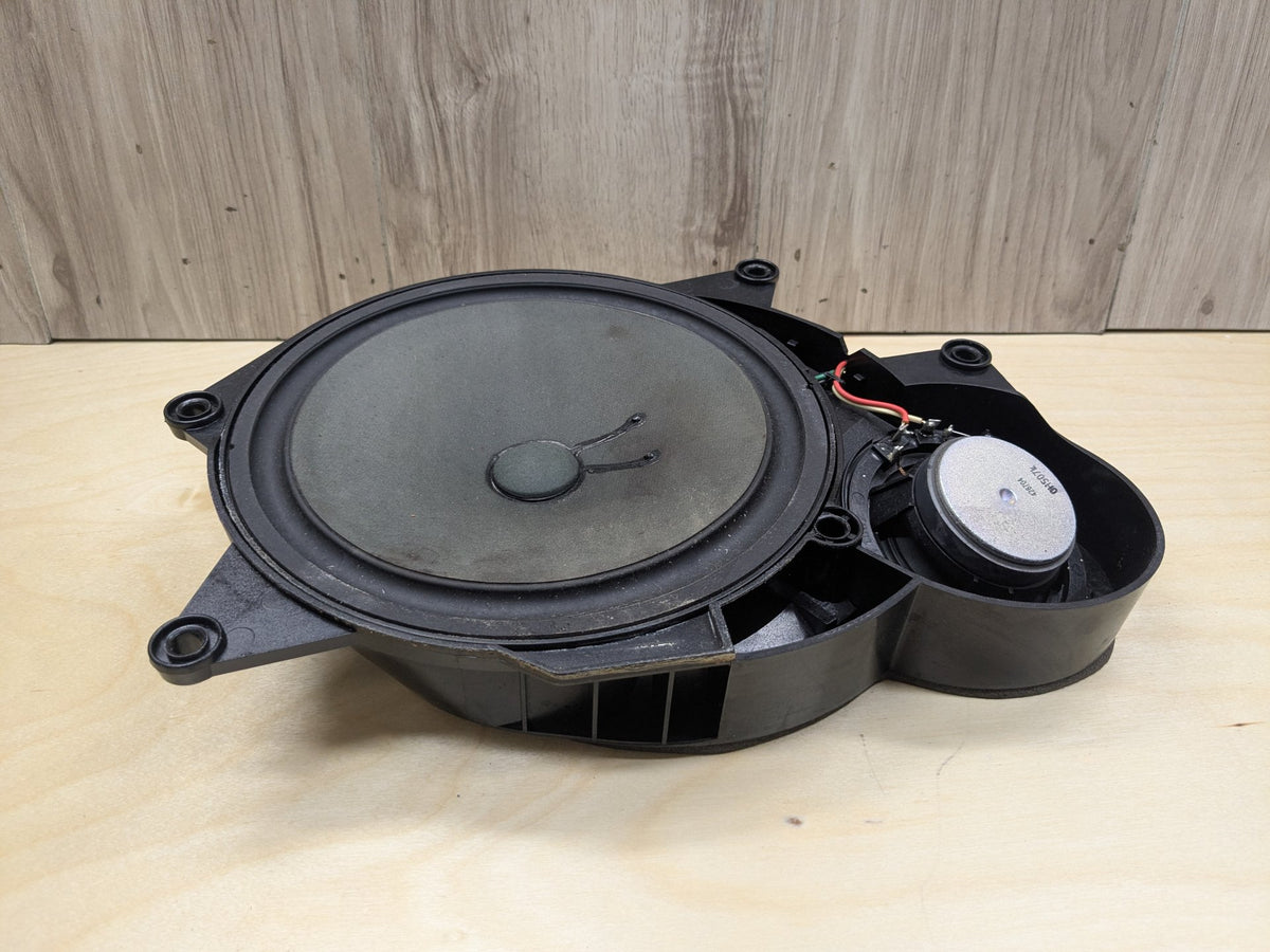 2009-2011 Mercedes-Benz SLK-Class R171 Front Right Door Speaker A1718200202