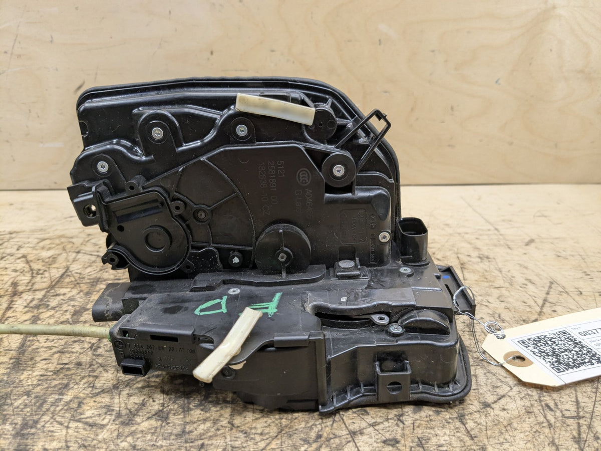 16-22 OEM BMW G11 G12 FRONT LEFT DRIVER Side Door Lock Latch Actuator SOFT CLOSE