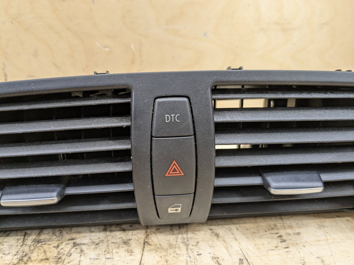 08-13 OEM BMW E82 E88 128 135 Dash Dashboard Center Middle AC Air Vent Grille