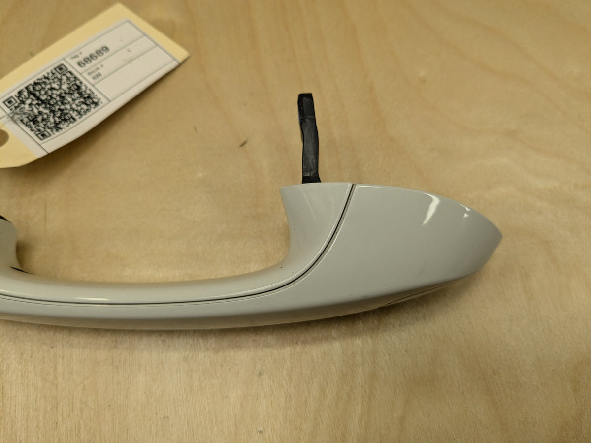 2019 BMW X3 G01 Front Left Driver Exterior Door Handle 7470567 OEM