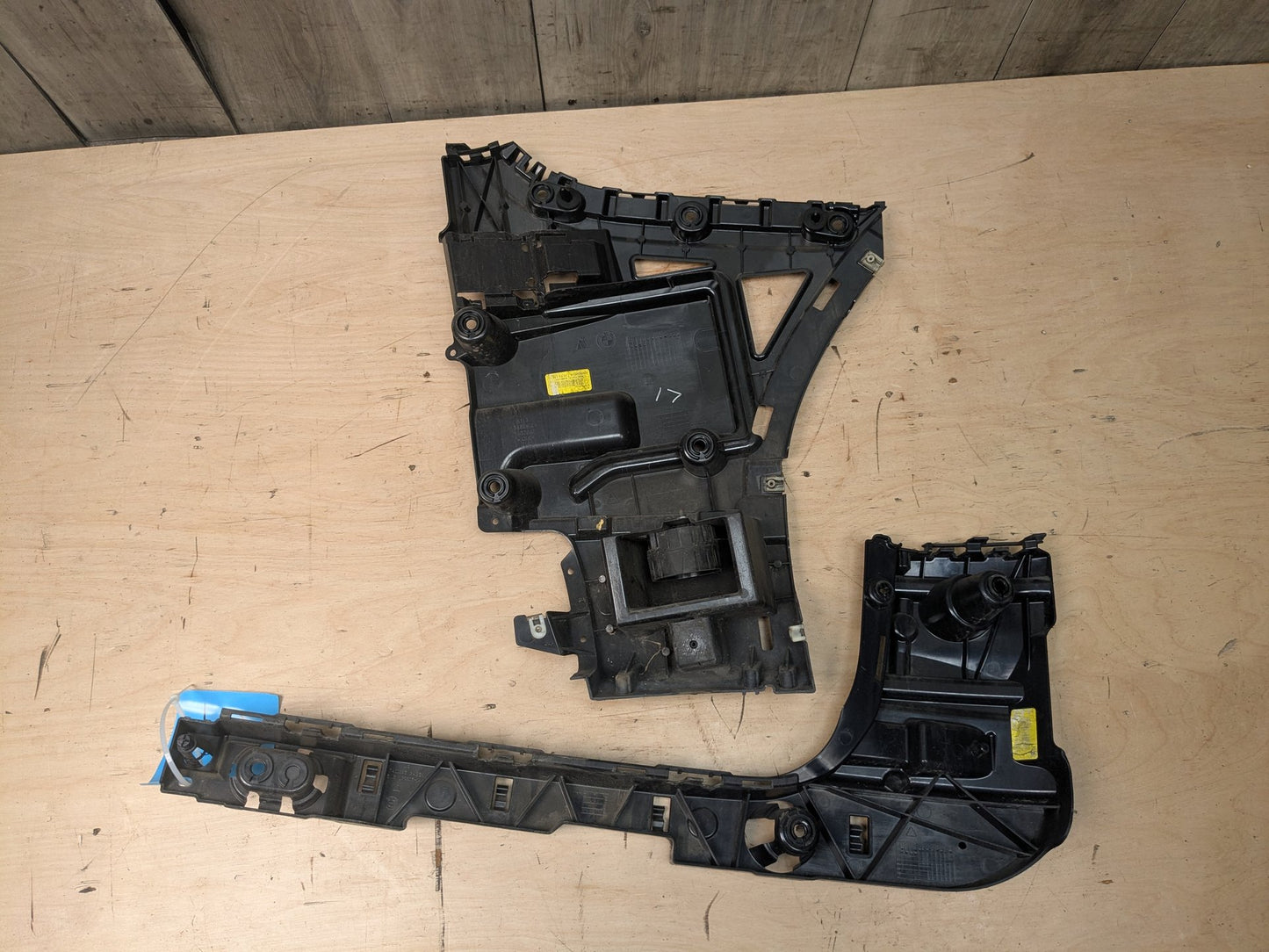 2018 - 2020 BMW X3 G01 Rear Left Driver Bumper Support Brackets SET 7400667 B58B30M0
