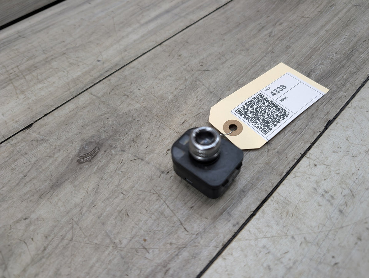2008-2017 Audi S5 8T Front Left Driver Door Master Window Switch 8K0959565F OEM