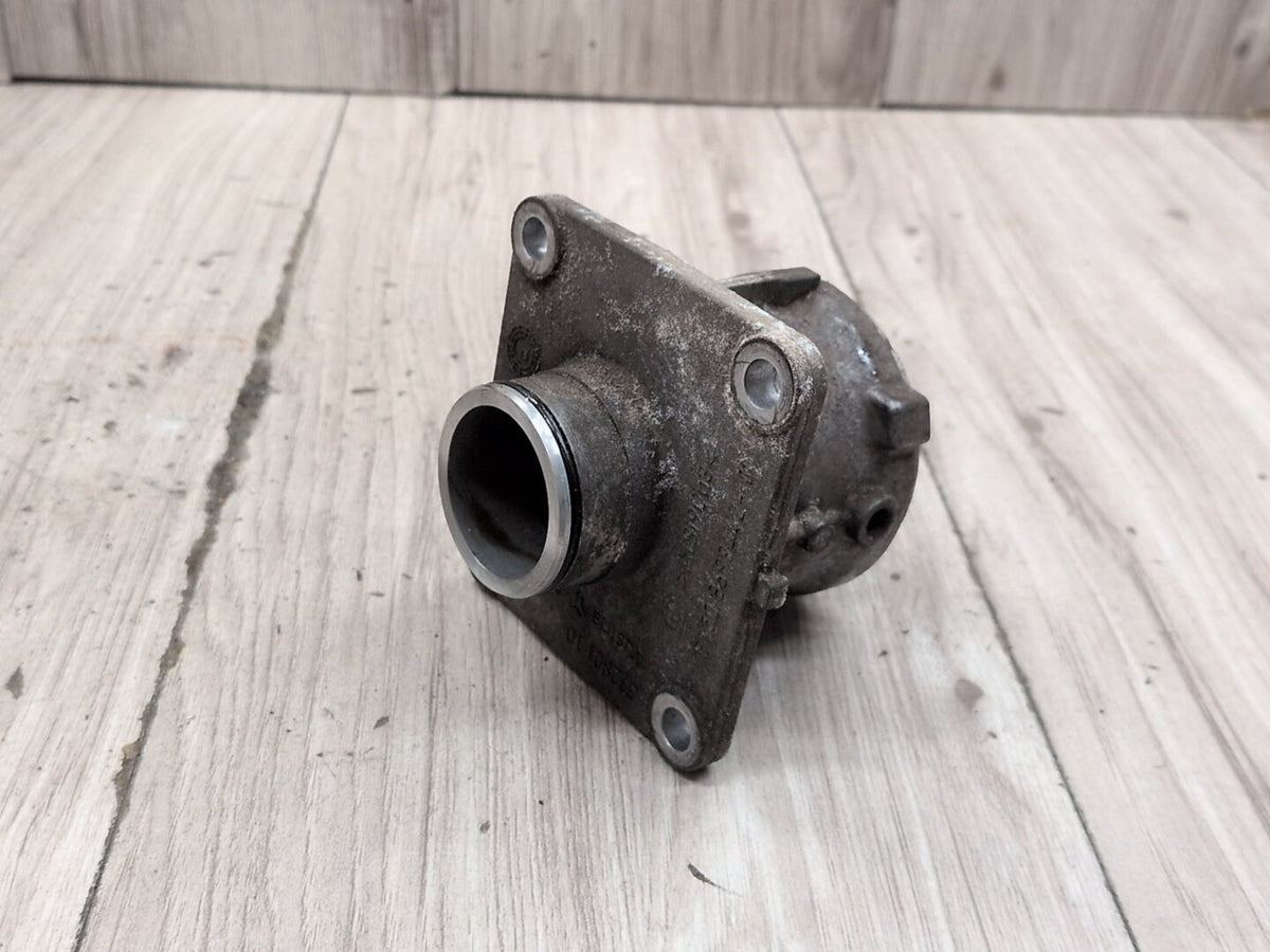 2016-2022 BMW 750i G12 Front Differential Axle Carrier Support Mount Bracket 8699442 OEM