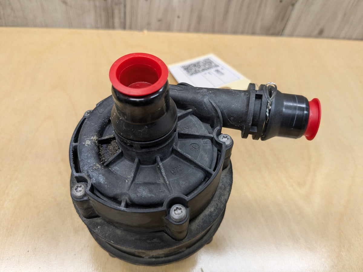 OEM BMW G01 G05 G20 G22 G26 Engine B46 B58 Auxiliary Electric Water Pump Cooling