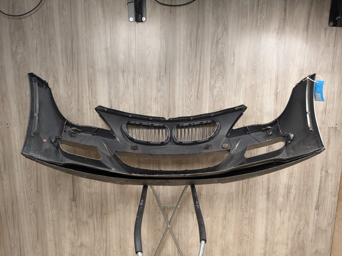 06-10 OEM BMW M6 E63 E64 Front Bumper Cover Grey 440
