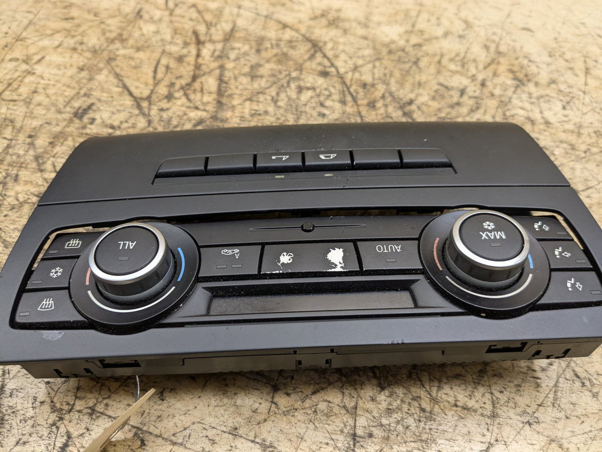 OEM BMW E82 E88 E90 E92 E93 M3 AC Air Conditioning Seat Climate Control Switch