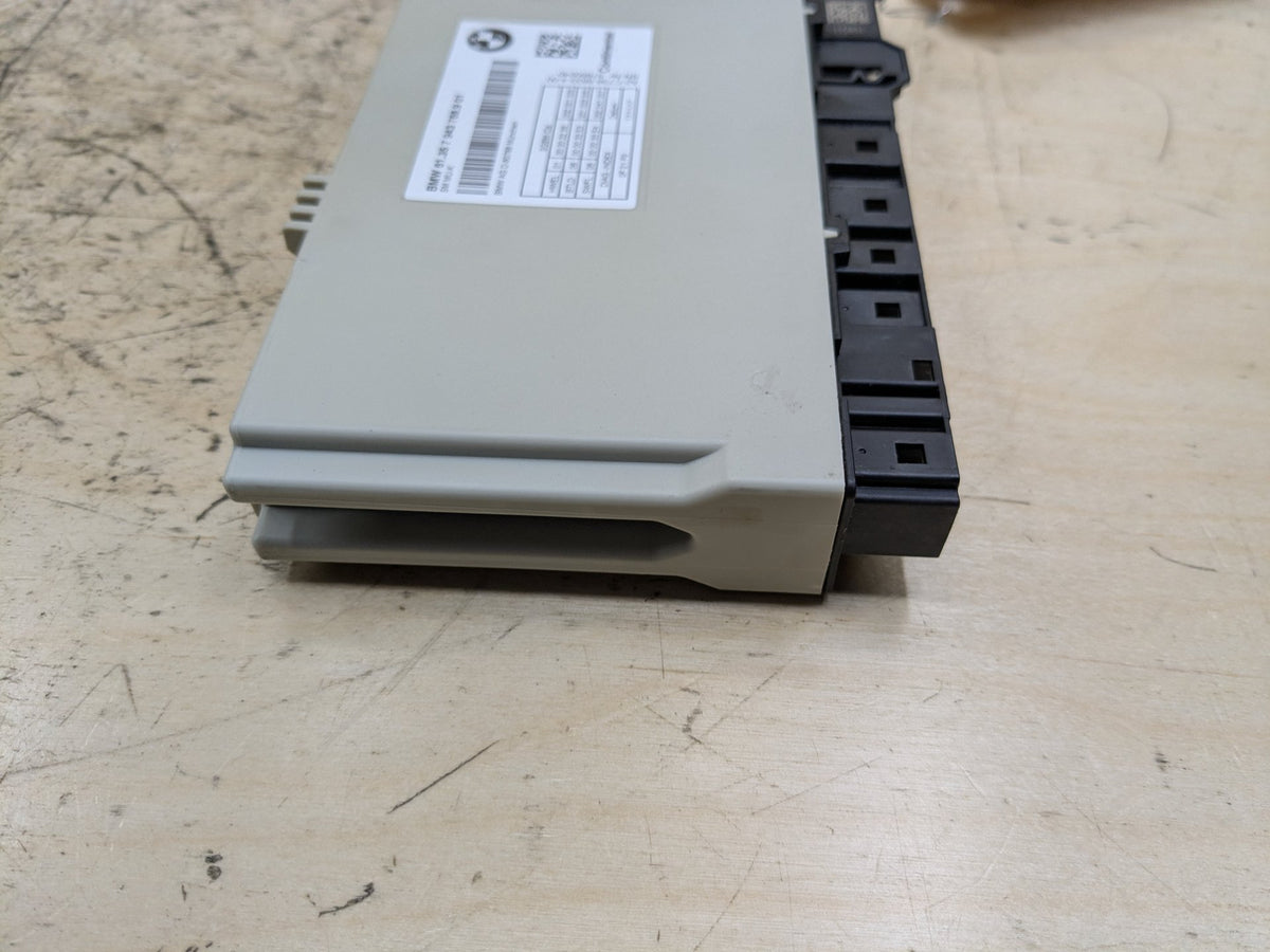 2018-2023 BMW M550i G30 Front Right Passenger Seat Module 7943768 OEM