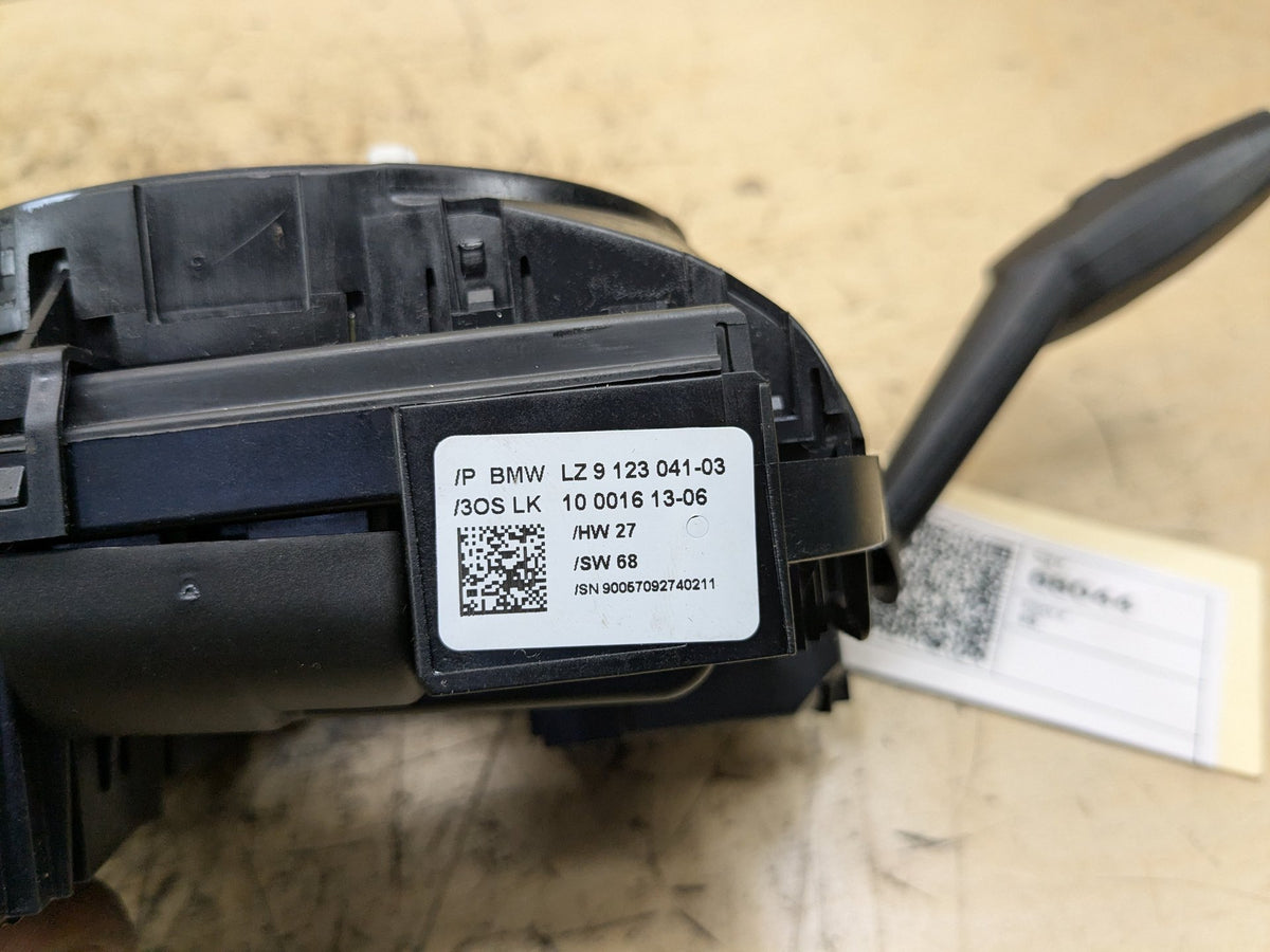 2008-2013 BMW 135i E88 Steering Wheel Sensor Clockspring 9123041 OEM