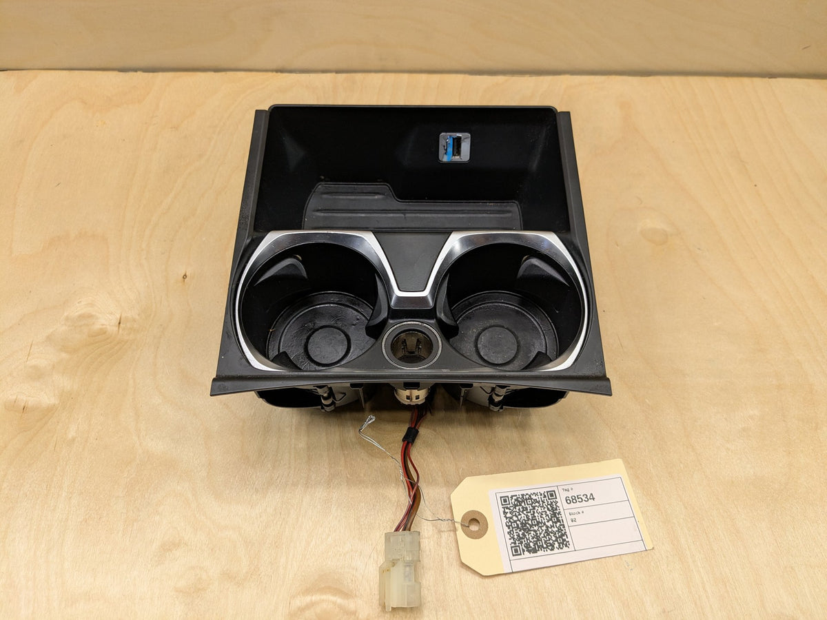 16-19 OEM BMW G11 G12 740 750 M760 Center Console Cup Holder USB Charging Port