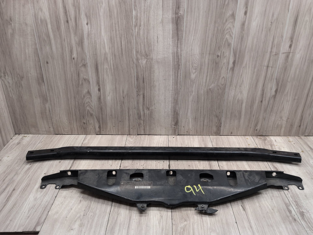 2011-2016 BMW M5 F10 Front Upper Radiator Tie Bar Panel Support w/ Bars SET 7200690 OEM