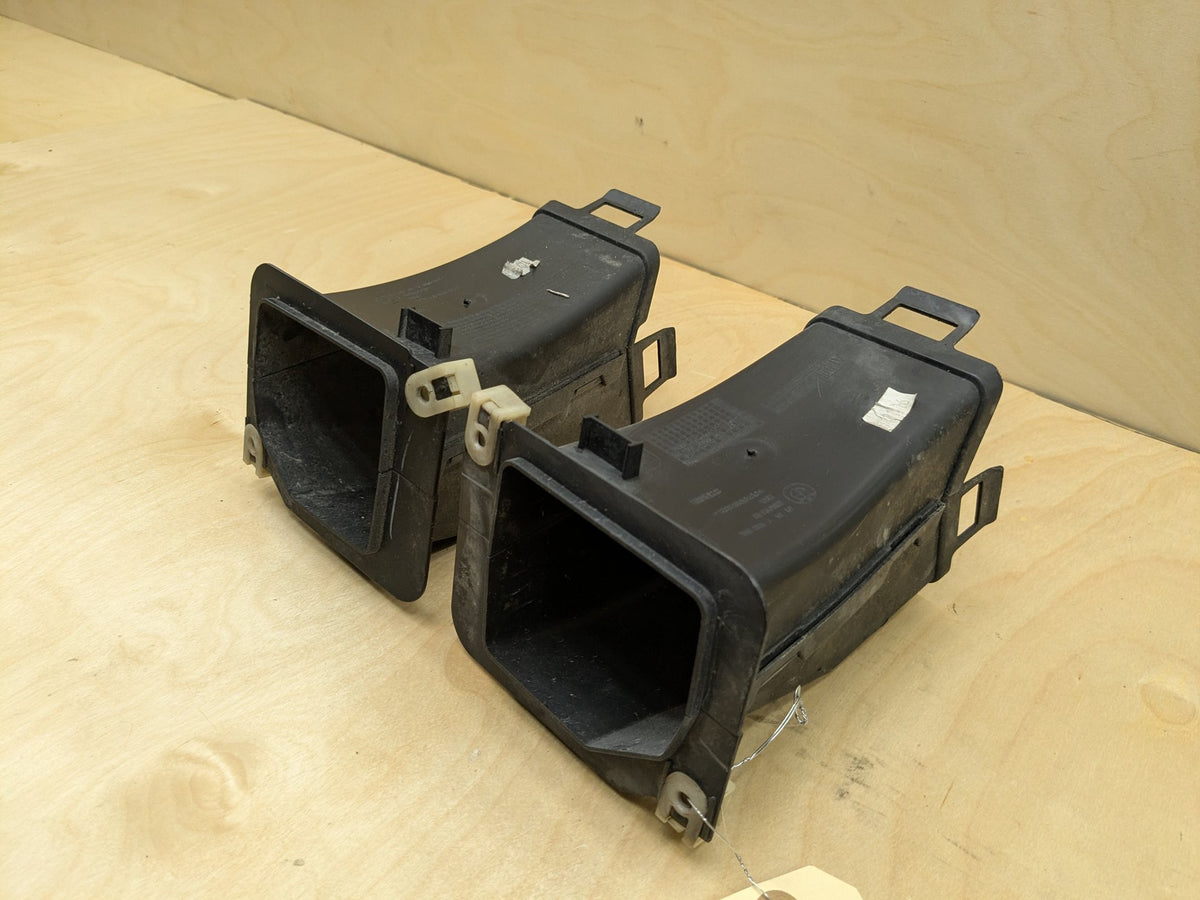 2018-2025 BMW X3 G01 Left Right Brake Air Ducts SET 7400005 OEM