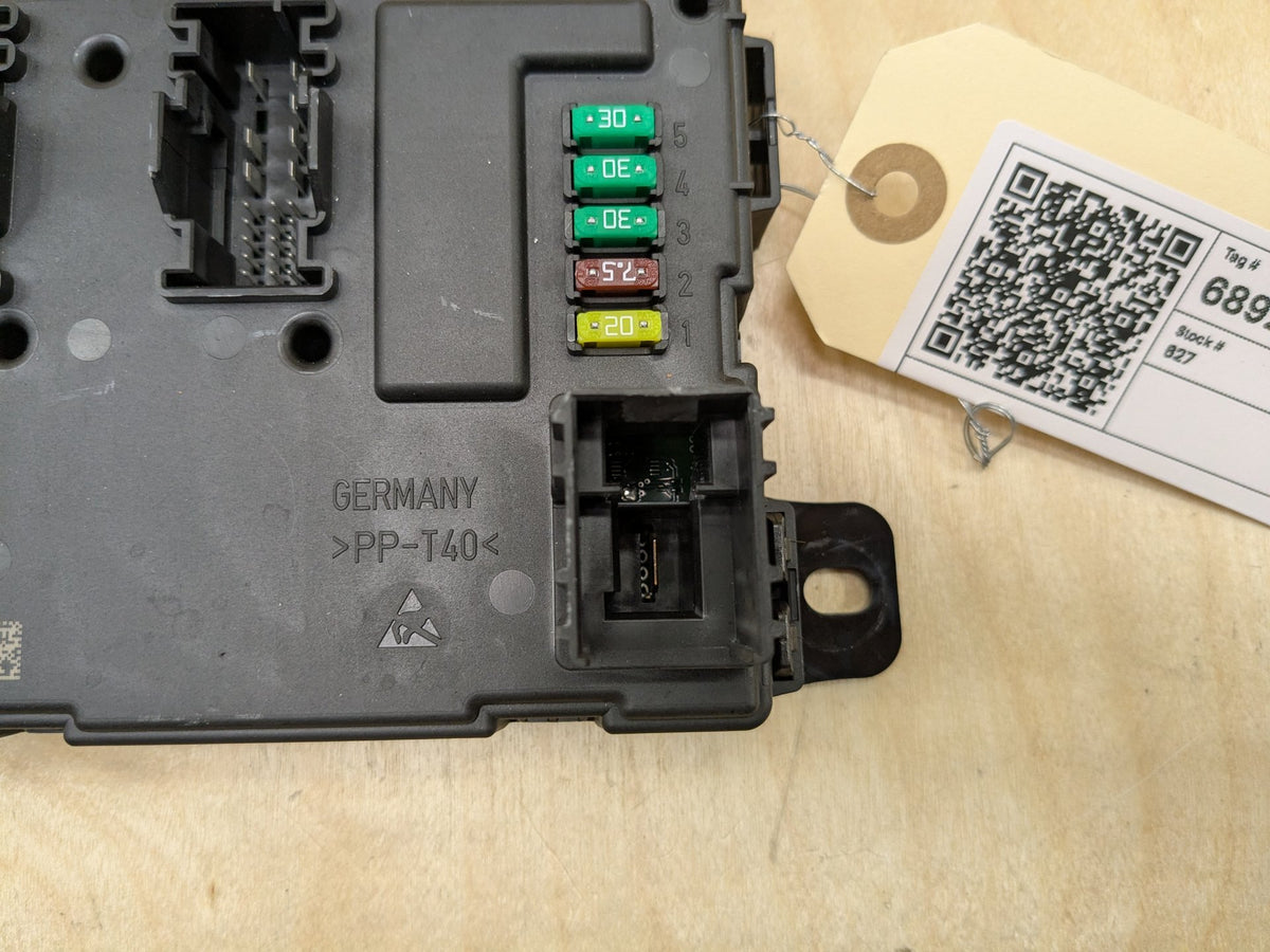 OEM BMW F30 F32 F36 F80 F82 REM Rear Body Control Unit Electronic Module BCM Box