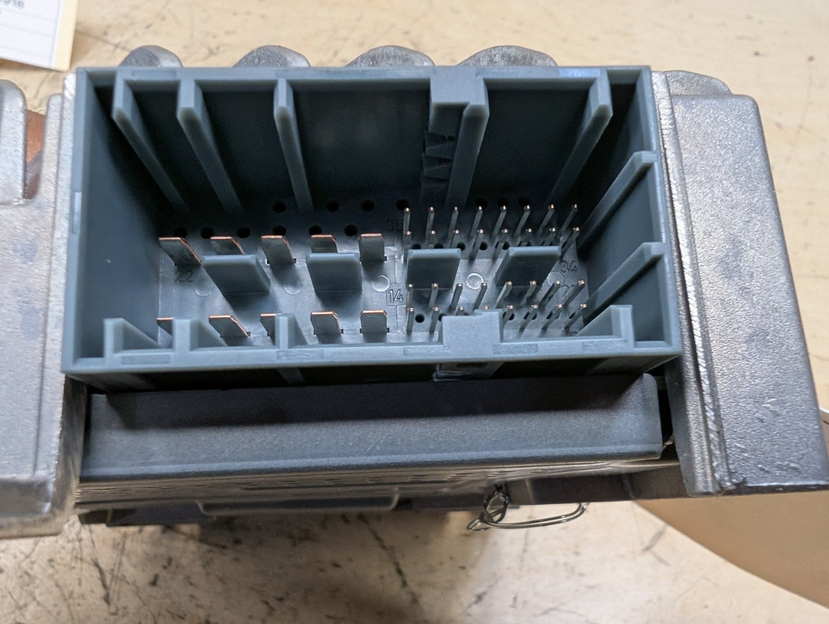 OEM BMW G01 G05 G07 G12 G20 G22 G29 Top-Hifi Radio Sound Amplifier HARMAN KARDON