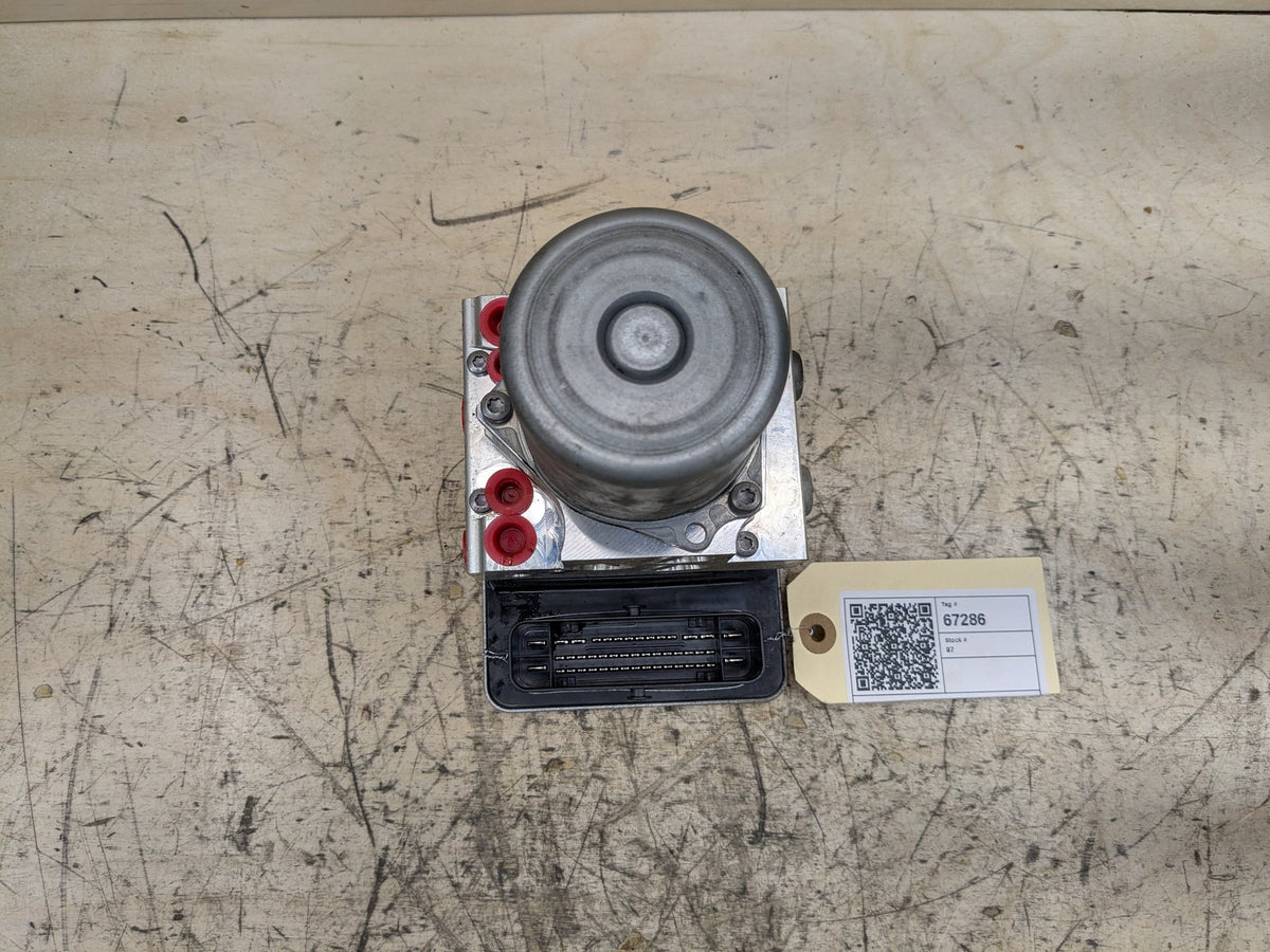 2018-2023 BMW M550i G30 ABS Pump Module 6889164 OEM