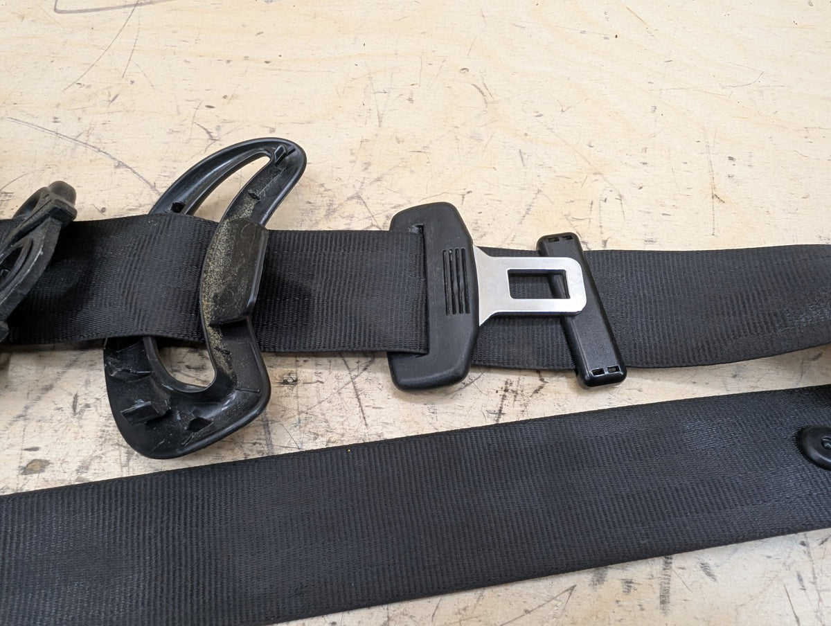 2011-2017 Audi RS5 8T Front Left Driver Seatbelt Seat Belt Retractor 8T0857705 OEM