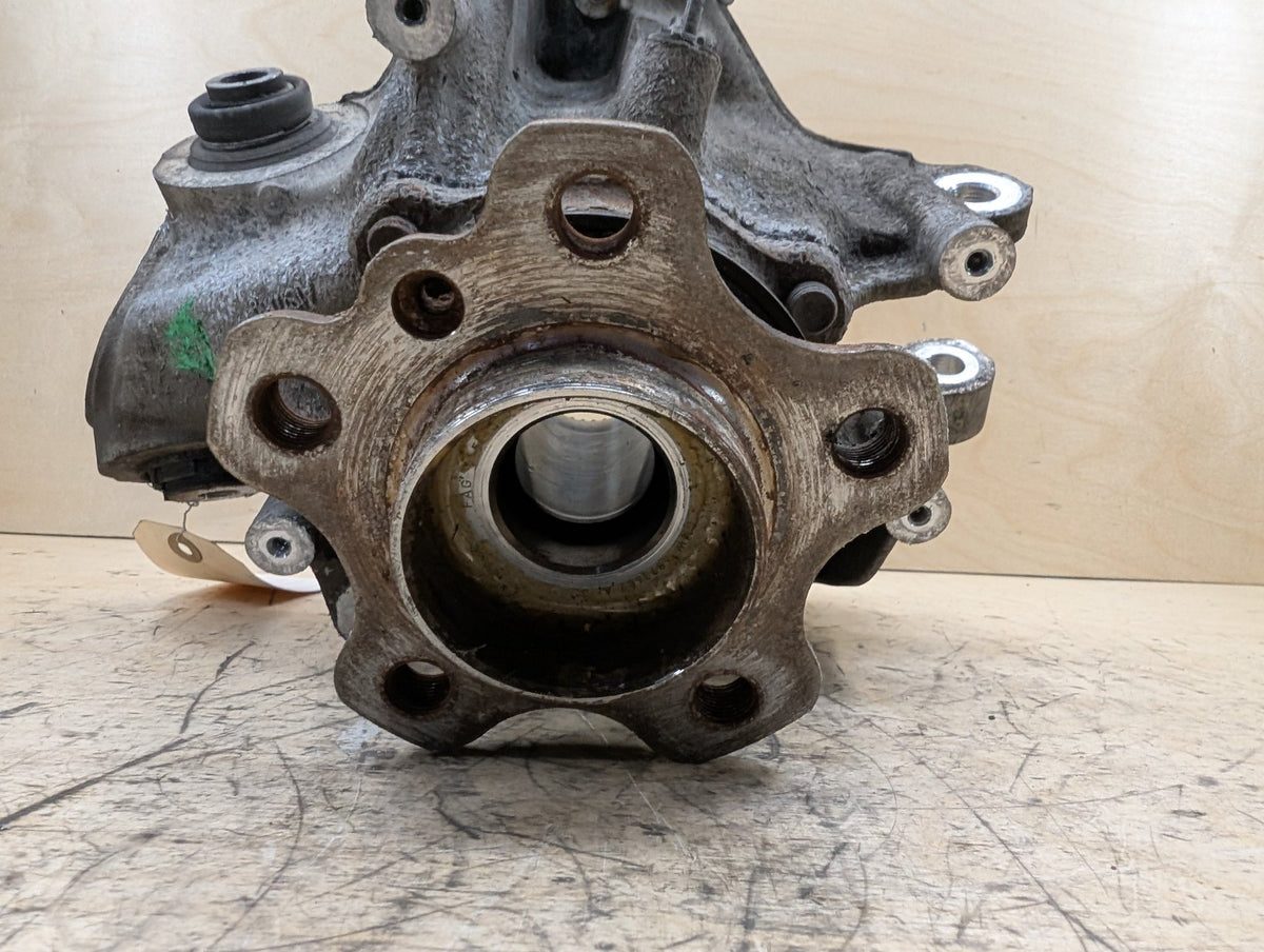 OEM BMW G05 G06 G07 X5 X6 X7 Rear Right Passenger Hub Spindle Knuckle Bearing