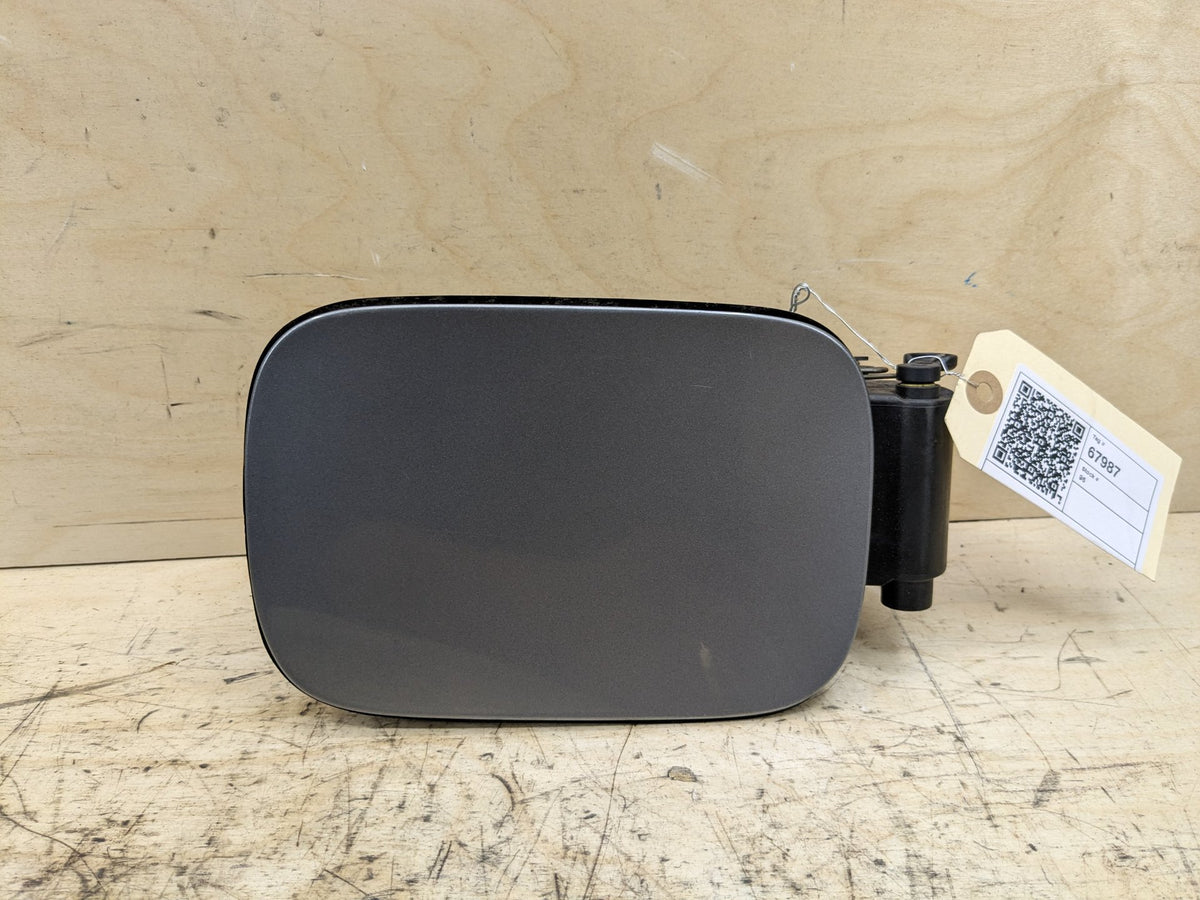 2008-2013 BMW 135i E88 Fuel Gas Tank Filler Cap 7166825 OEM