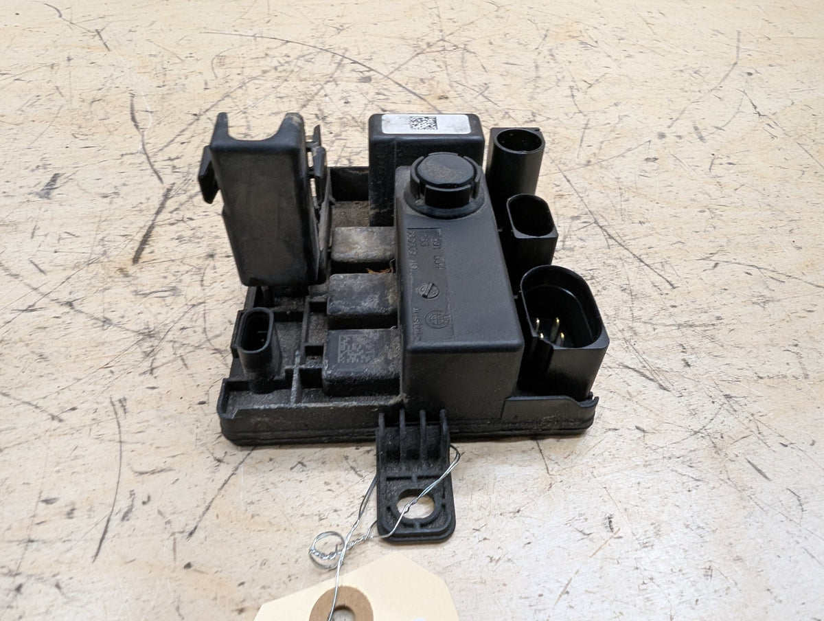OEM BMW F10 F15 F22 F23 F30 F32 F33 F36 Integrated Power Supply Control Module