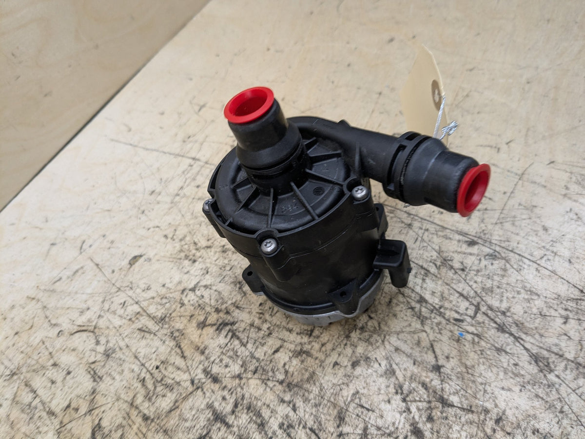 16-24 OEM BMW F90 G11 G12 G30 M5 Engine Electric Auxiliary Water Coolant Pump