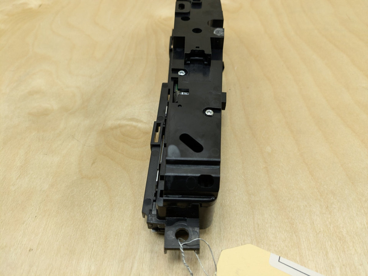 16-19 OEM BMW G11 G12 740 750 70 Center Console Operating Unit Traction Switch
