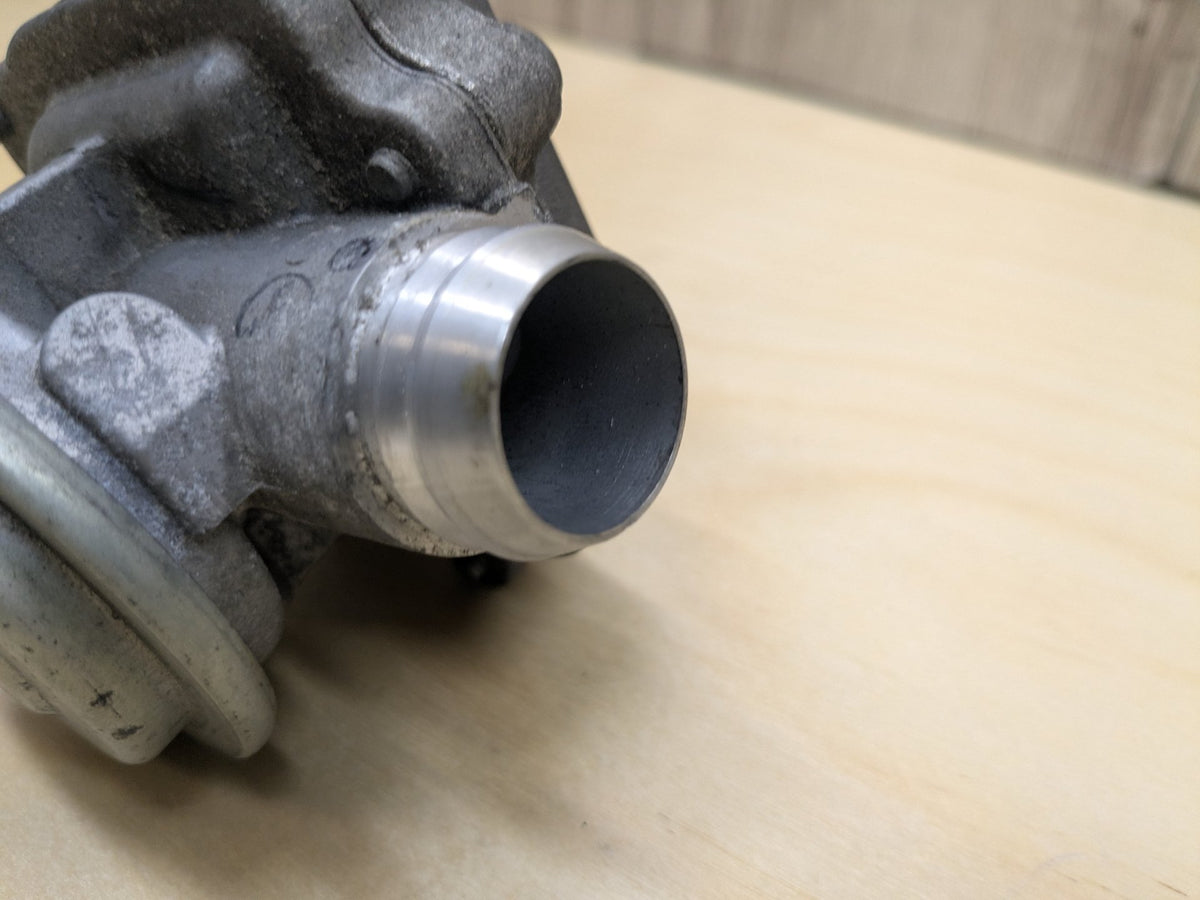 2009-2011 Mercedes-Benz SLK-Class R171 Engine Motor Air Valve A0021407510