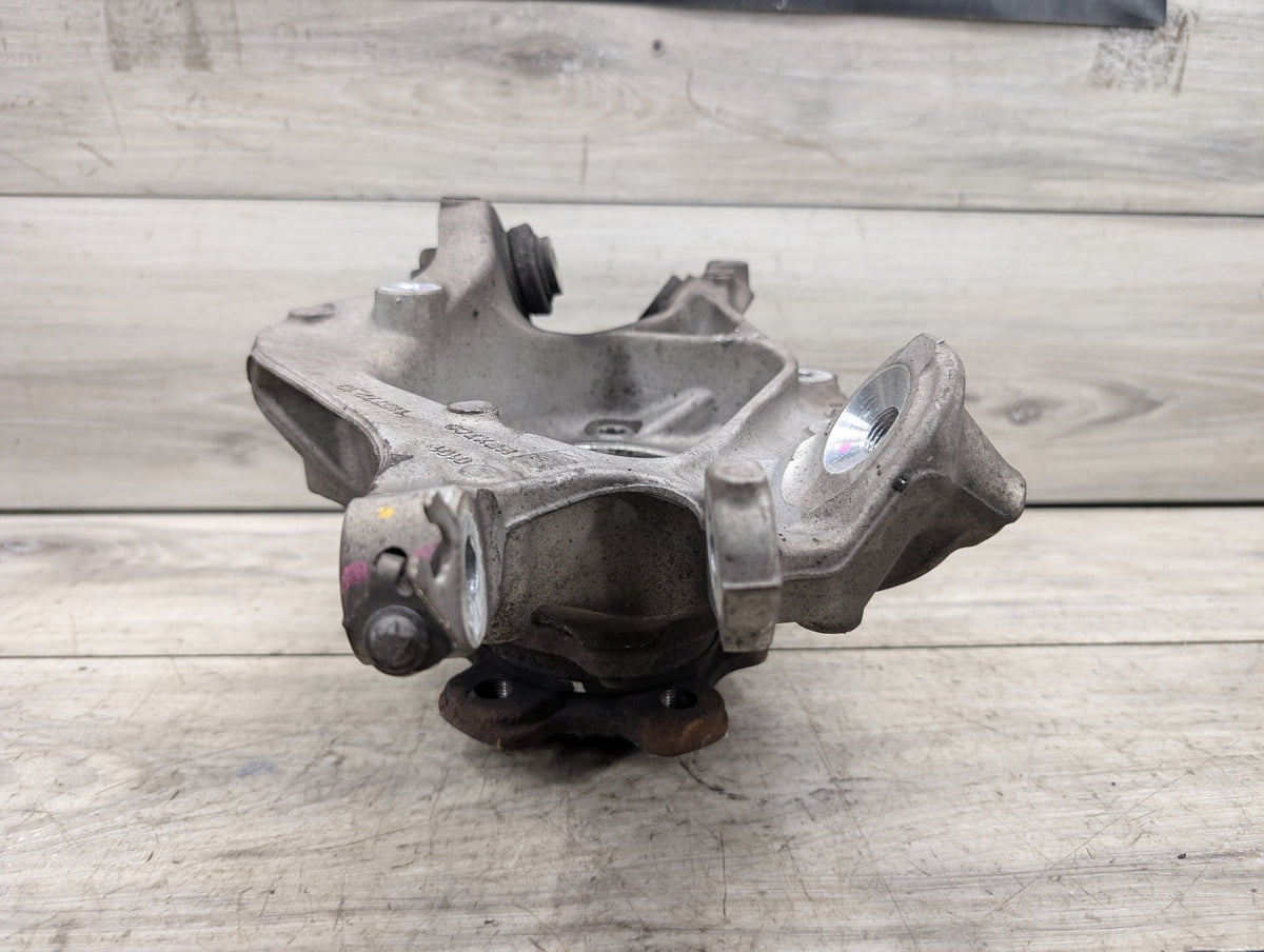OEM BMW G01 X3 30i 30iX M40iX REAR Right Passenger Knuckle Hub Spindle Bearing