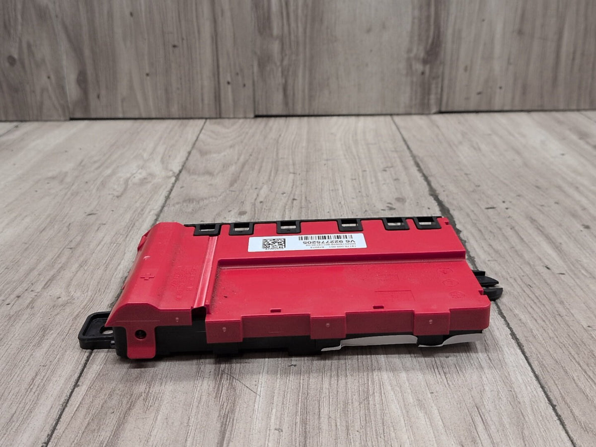 OEM BMW F22 F30 F32 F36 F80 F82 Positive Battery Distributor B+ Power Fuse Box
