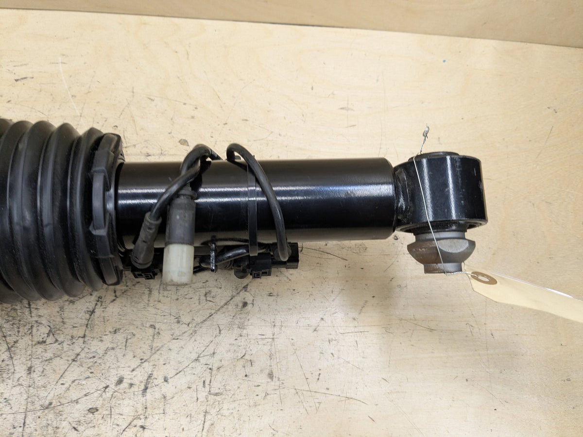 16-22 OEM BMW G11 G12 740 750 B7 REAR Right Passenger Air Suspension Strut Shock
