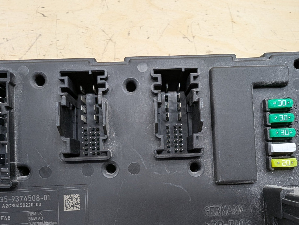 OEM BMW F22 F30 F32 F36 F80 F82 REM Rear Body Control Electronic Module BCM Box