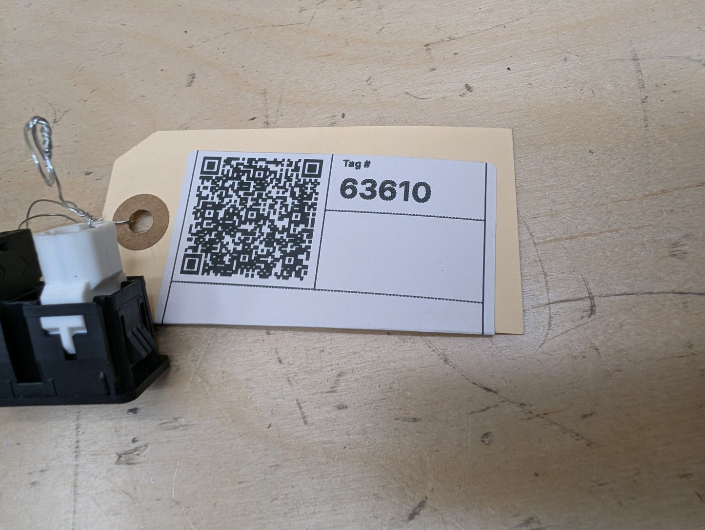 12-20 OEM BMW F22 F23 F30 F32 F33 F36 F48 F80 F82 F83 M3 M4 Aux Audio Input USB