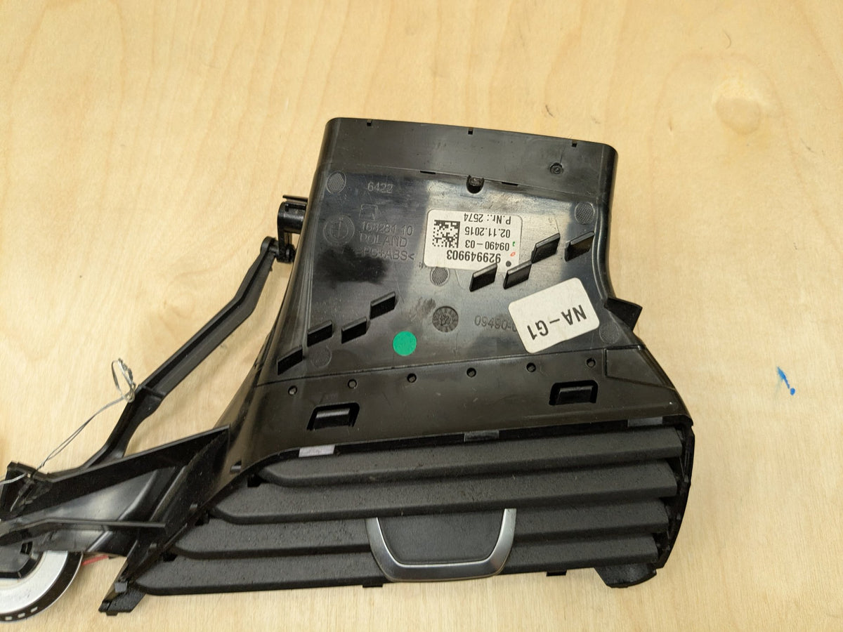 16-19 OEM BMW G12 740 750 Dash Dashboard Right Passenger Side Air Vent