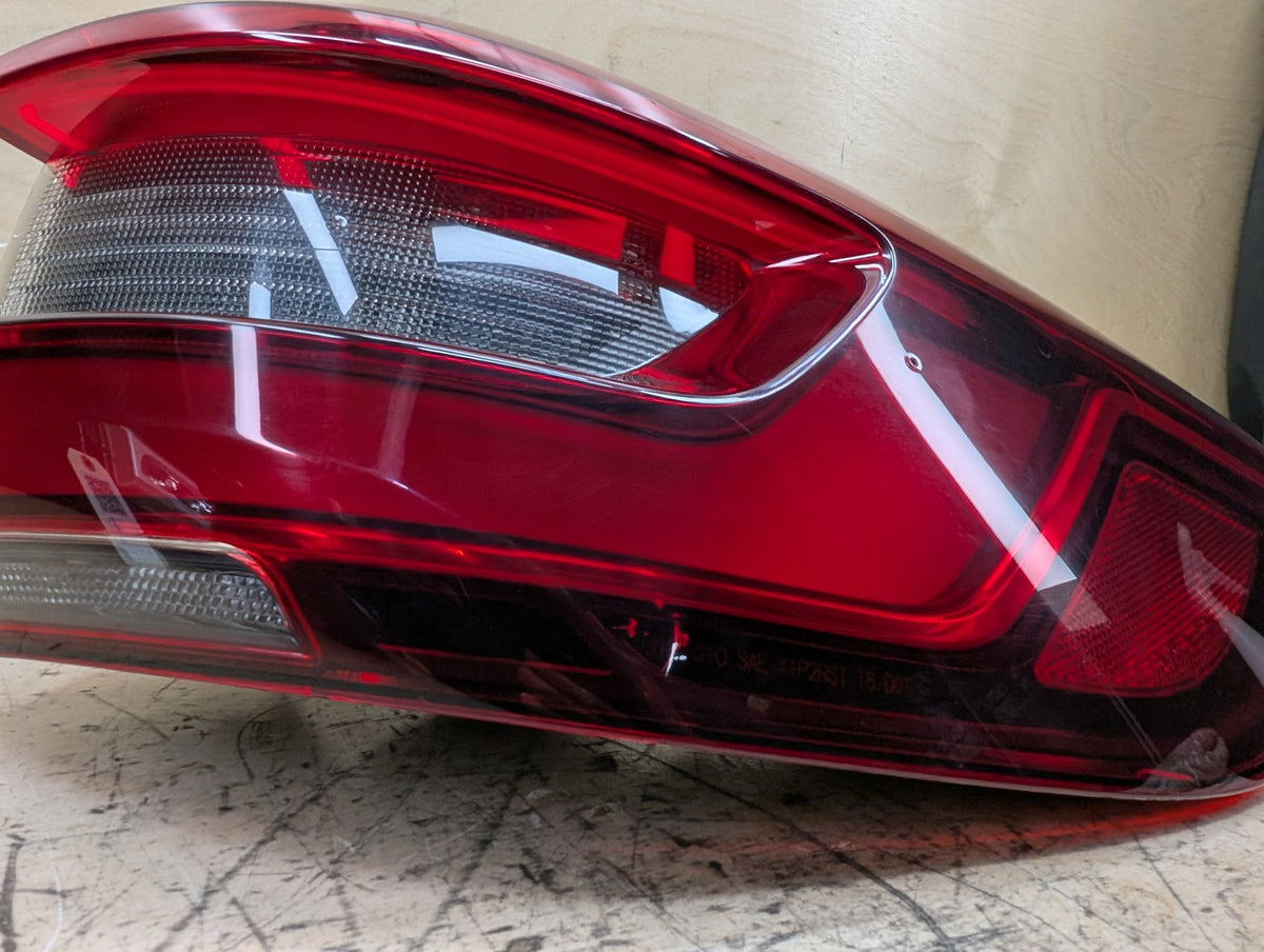 2019-2026 BMW X5 G05 Rear Right Passenger Outer Tail Light 7442262 OEM