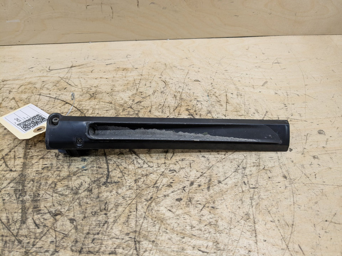 2016-2019 BMW 750i G12 Right Passenger Rocker Panel Light Module 7370180 OEM