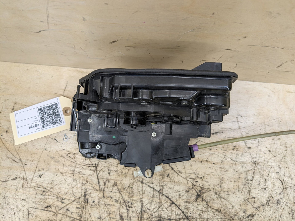 2016-2019 BMW 740Li G12 Rear Right Door Latch Lock Actuator 2581898 OEM