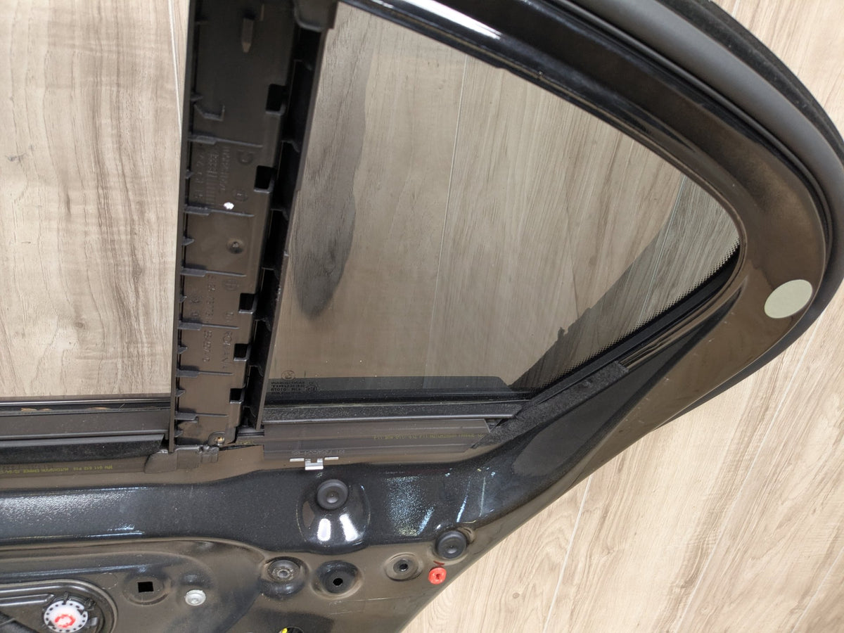 16-19 OEM BMW G11 750 xDrive SWB Rear Right Passenger Door Shell Panel Black 475