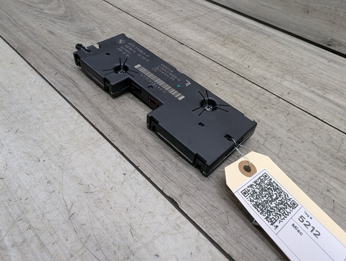 06-13 OEM BMW E70 X5 X5M Antenna Amplifier Diversity Receiver Module 315 MHZ